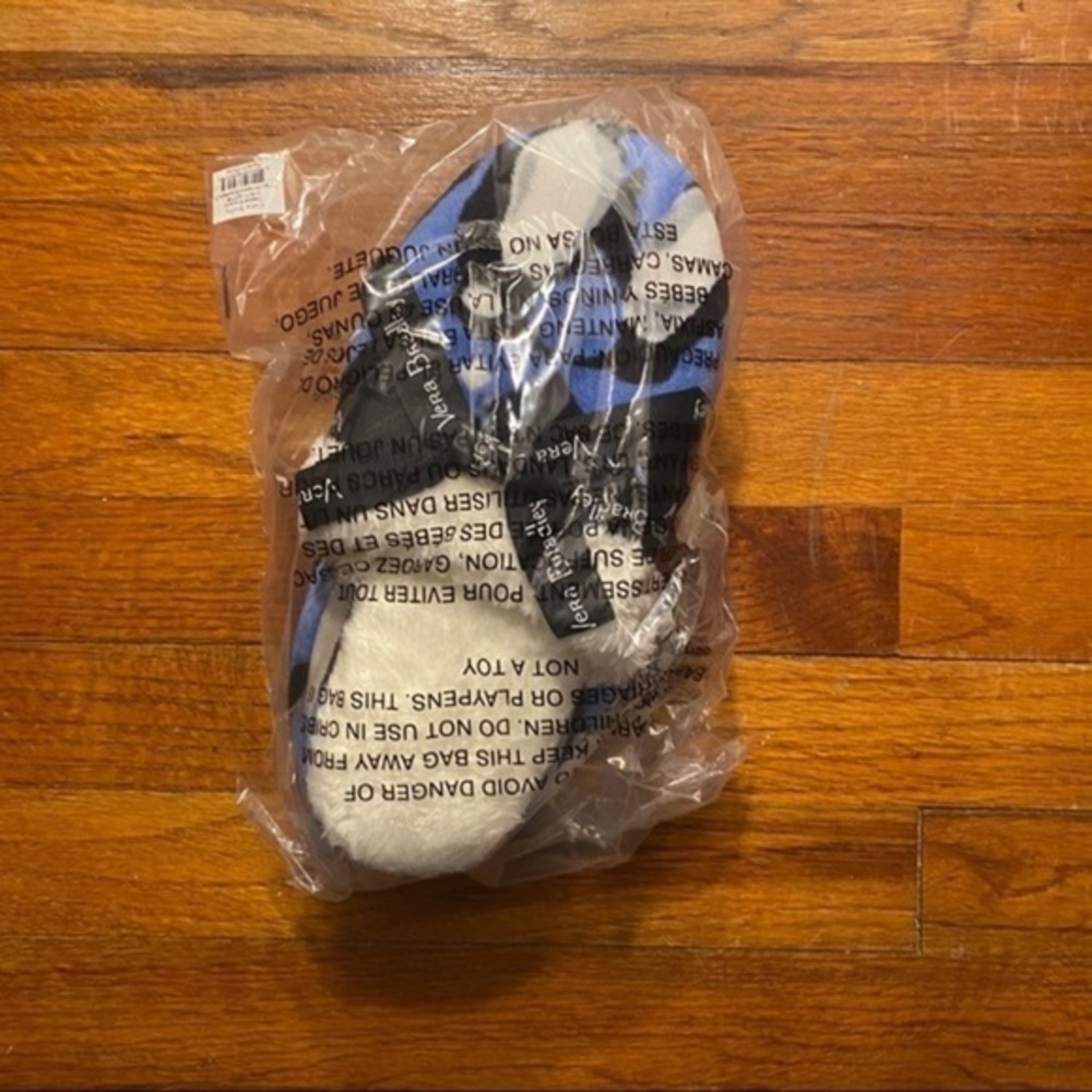 NWT Vera bradley fleece slippers - Picture 2 of 2